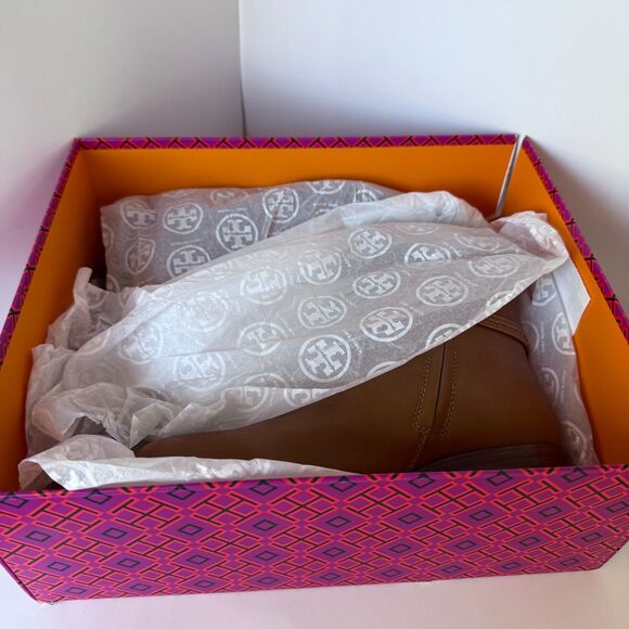 NIB Tory Burch Miller Ankle Booties with Gold Logo Emblem in Dark Tiramisu Brown - Picture 12 of 14
